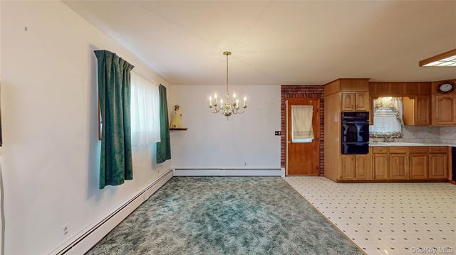 31 Rose Street, Florida, NY 10921