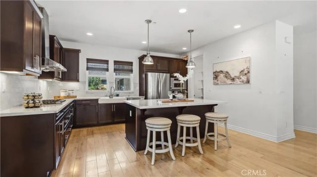 656 W Huntington O-1, Arcadia, CA 91007