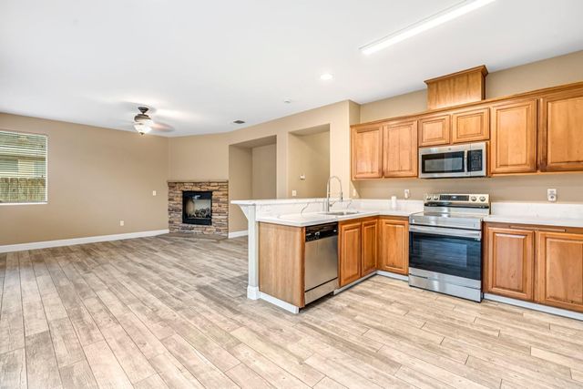 344 Rose Avenue, Chowchilla, CA 93610