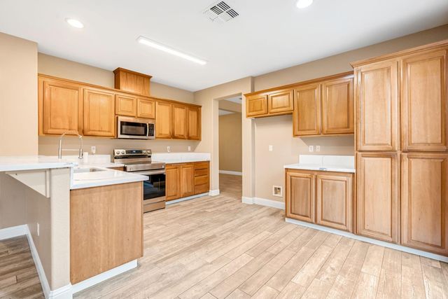 344 Rose Avenue, Chowchilla, CA 93610