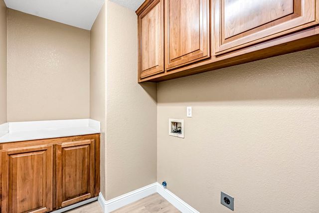 344 Rose Avenue, Chowchilla, CA 93610