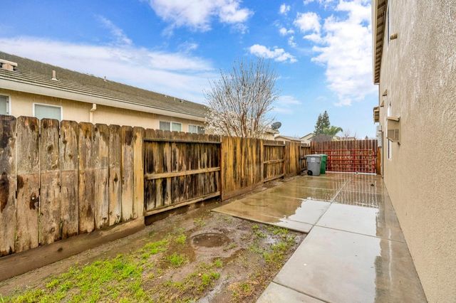 344 Rose Avenue, Chowchilla, CA 93610