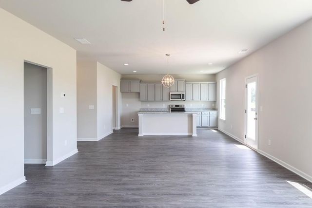 161 Cochin Drive, Statham, GA 30666