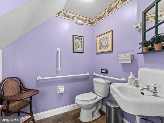 1919 W POINT PIKE, Lansdale, PA 19446