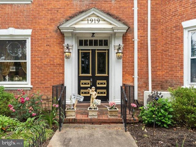 1919 W POINT PIKE, Lansdale, PA 19446