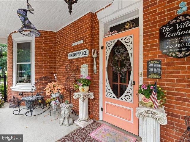 1919 W POINT PIKE, Lansdale, PA 19446