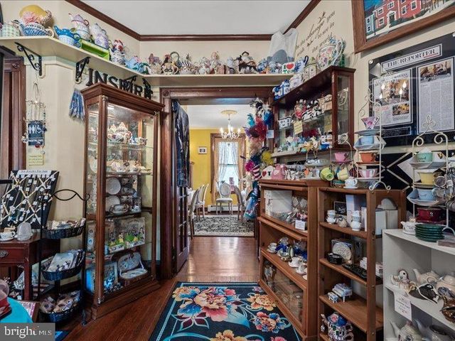 1919 W POINT PIKE, Lansdale, PA 19446