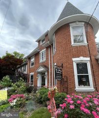 1919 W POINT PIKE, Lansdale, PA 19446