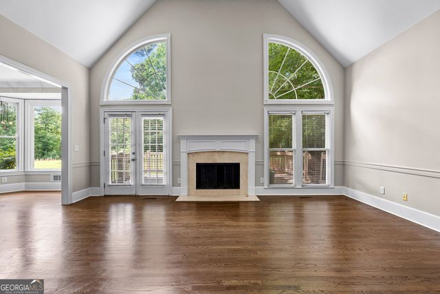 340 Broadmoor Drive, Fayetteville, GA 30215