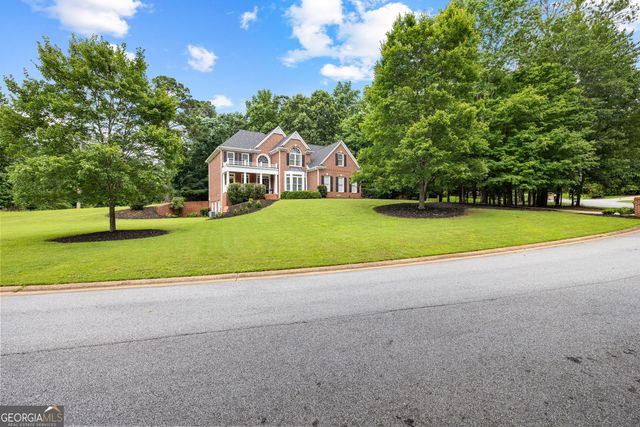 340 Broadmoor Drive, Fayetteville, GA 30215