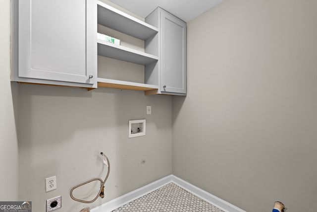 340 Broadmoor Drive, Fayetteville, GA 30215