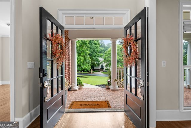 340 Broadmoor Drive, Fayetteville, GA 30215