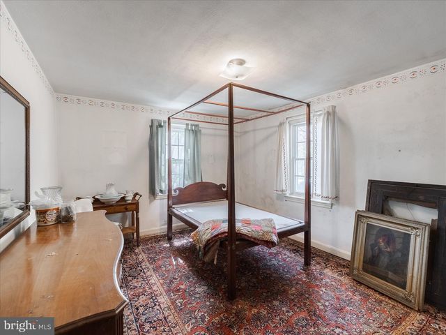 2023 WHARTON RD, Glenside, PA 19038