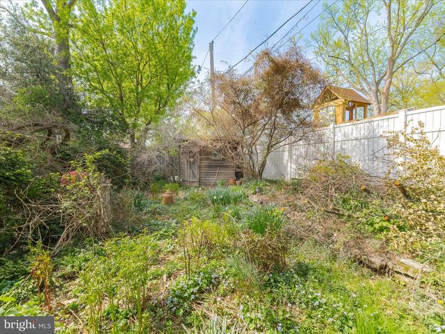 2023 WHARTON RD, Glenside, PA 19038