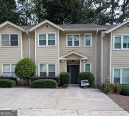 230 Peachtree Hollow Court, Atlanta, GA 30328