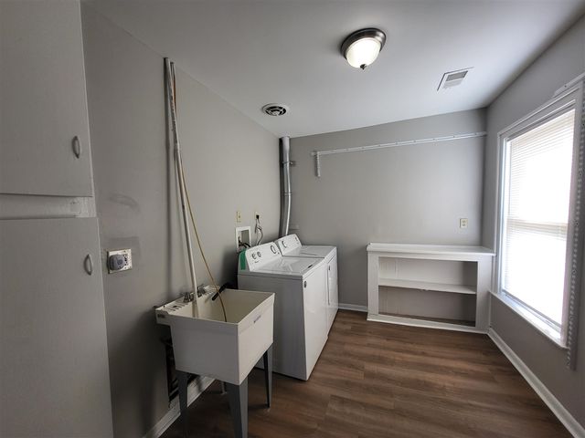 23 Ferrin Place, Mount Clemens, MI 48043