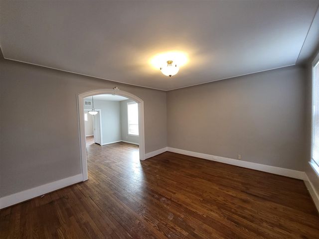 23 Ferrin Place, Mount Clemens, MI 48043