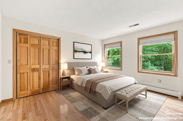 16 Birch Ln, Northampton, MA 01062