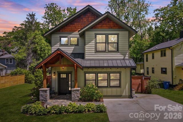 7 Acona Lane, Asheville, NC 28803