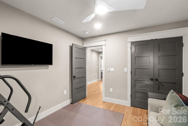 7 Acona Lane, Asheville, NC 28803