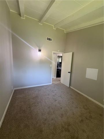 8427 Marsh Avenue, Raytown, MO 64138