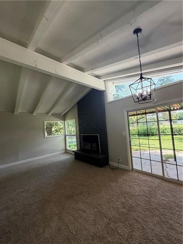 8427 Marsh Avenue, Raytown, MO 64138