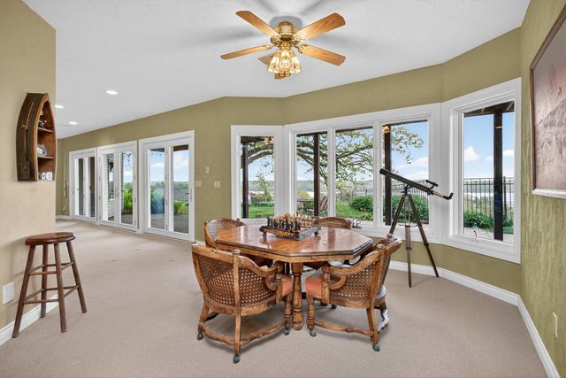 23801 281st Avenue, Leclaire, IA 52753