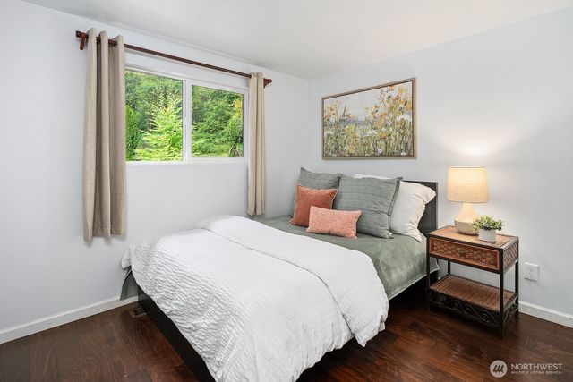 15650 Issaquah Hobart Road SE, Issaquah, WA 98027