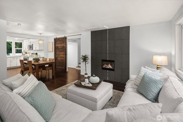 15650 Issaquah Hobart Road SE, Issaquah, WA 98027