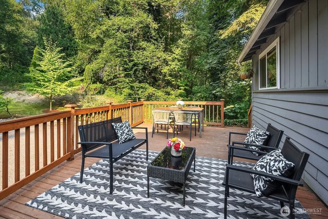 15650 Issaquah Hobart Road SE, Issaquah, WA 98027