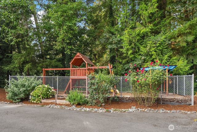 15650 Issaquah Hobart Road SE, Issaquah, WA 98027