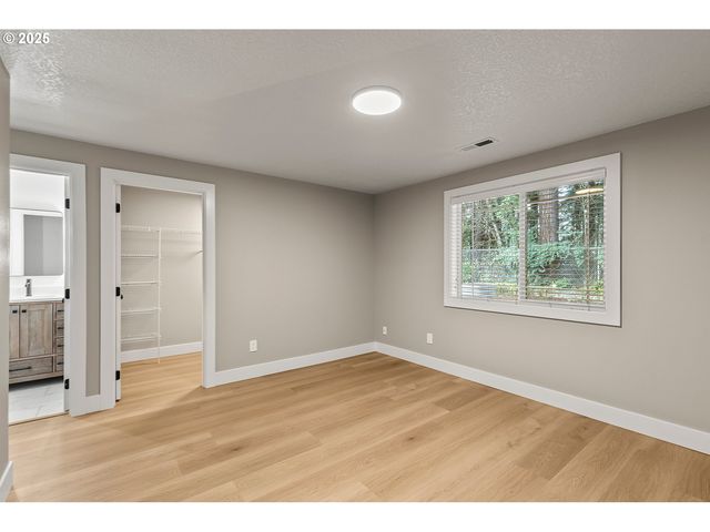 8000 Ne 86TH Ave, Vancouver, WA 98662