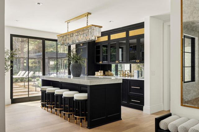 1939 Linner Road, Minnetonka, MN 55391