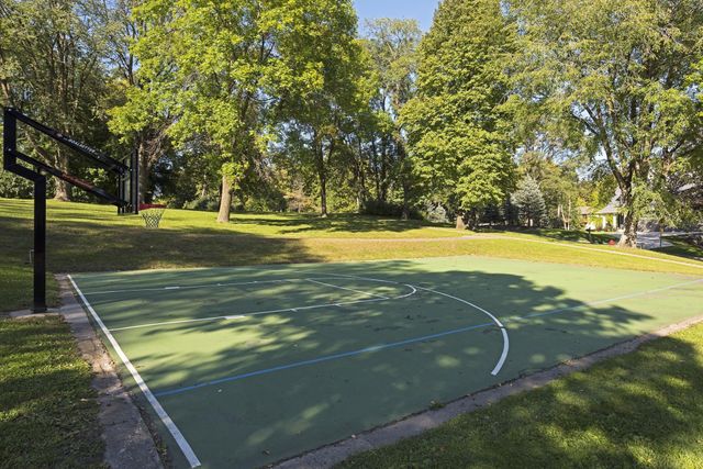 1939 Linner Road, Minnetonka, MN 55391