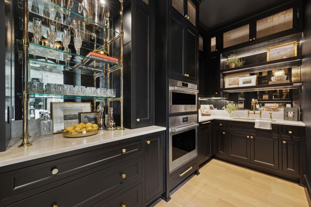 1939 Linner Road, Minnetonka, MN 55391