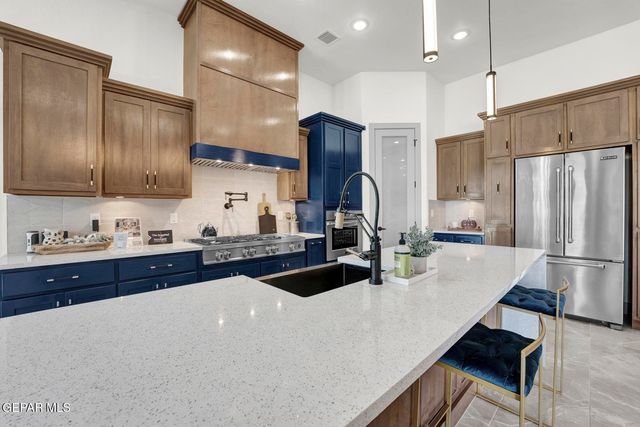 14617 Tierra Cali Court, El Paso, TX 79938