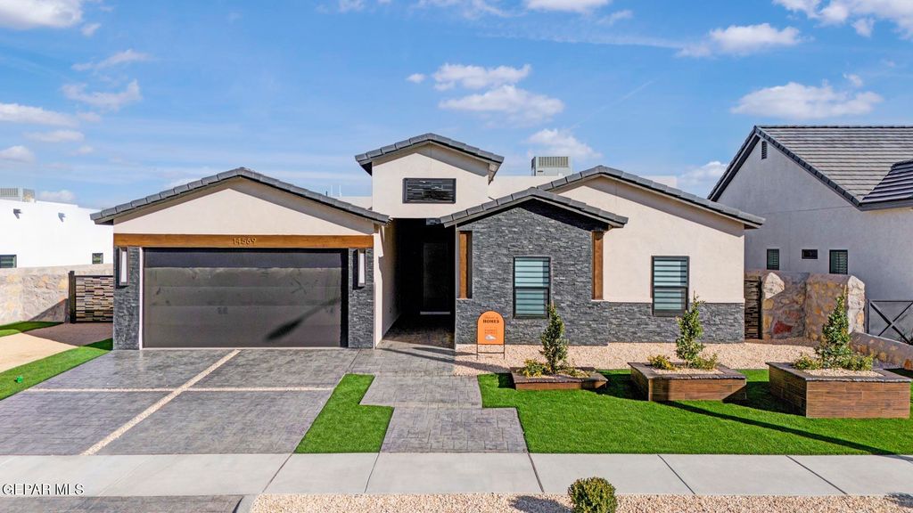 14617 Tierra Cali Court, El Paso, TX 79938