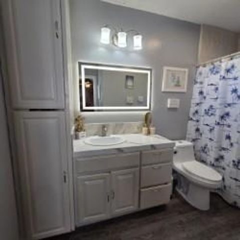 12 Eastern Drive, Watsonville, CA 95076