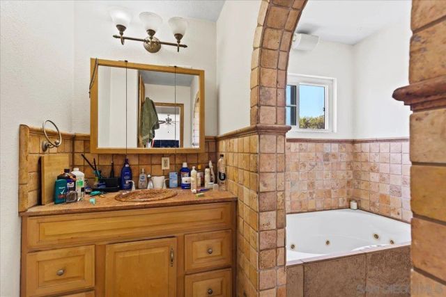 3935-41 Madison Ave, San Diego, CA 92116