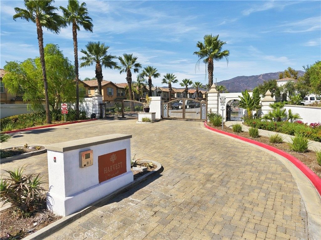 881 Pear Court, Upland, CA 91786 — photo 5