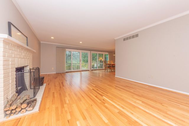 2172 Overlook Court, Ann Arbor, MI 48103