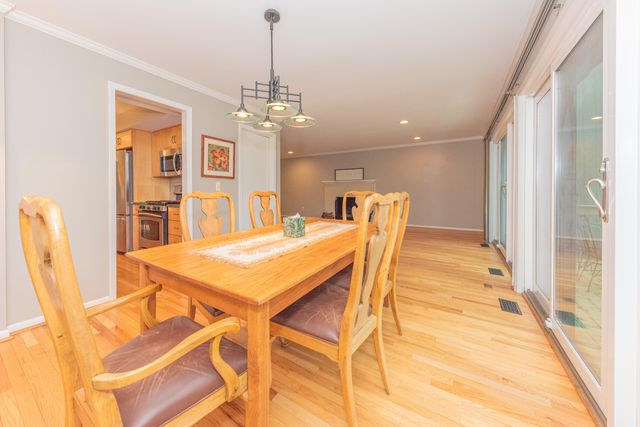 2172 Overlook Court, Ann Arbor, MI 48103