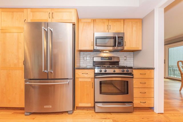 2172 Overlook Court, Ann Arbor, MI 48103