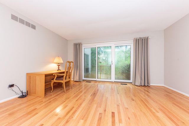 2172 Overlook Court, Ann Arbor, MI 48103