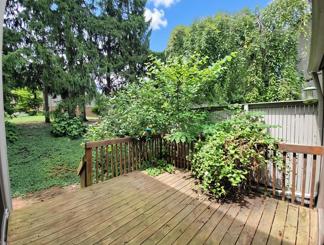 2172 Overlook Court, Ann Arbor, MI 48103