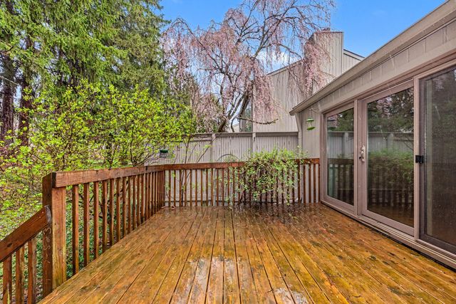 2172 Overlook Court, Ann Arbor, MI 48103