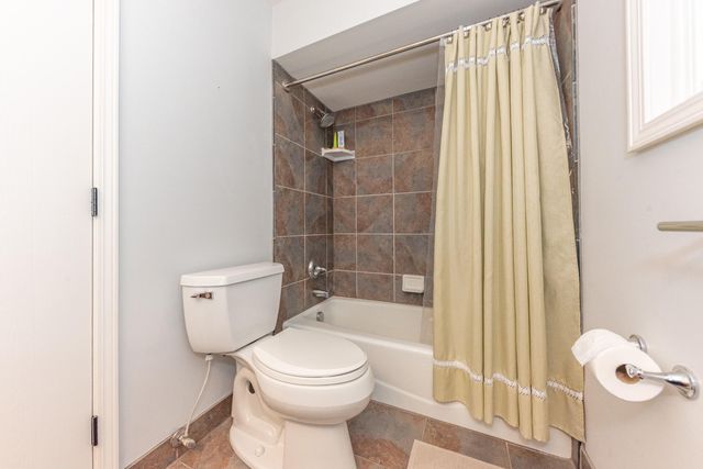 2172 Overlook Court, Ann Arbor, MI 48103