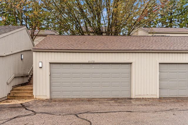 2172 Overlook Court, Ann Arbor, MI 48103
