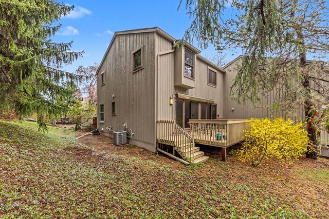 2172 Overlook Court, Ann Arbor, MI 48103