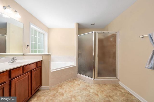 10000 BETSY ST, Fredericksburg, VA 22408